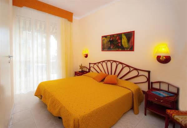 Hotel Bel Sit Alassio Dış mekan fotoğraf