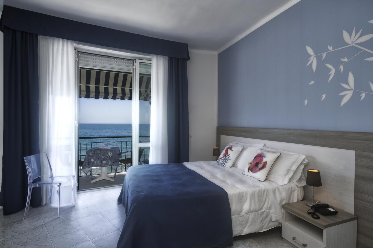 Hotel Bel Sit Alassio Dış mekan fotoğraf
